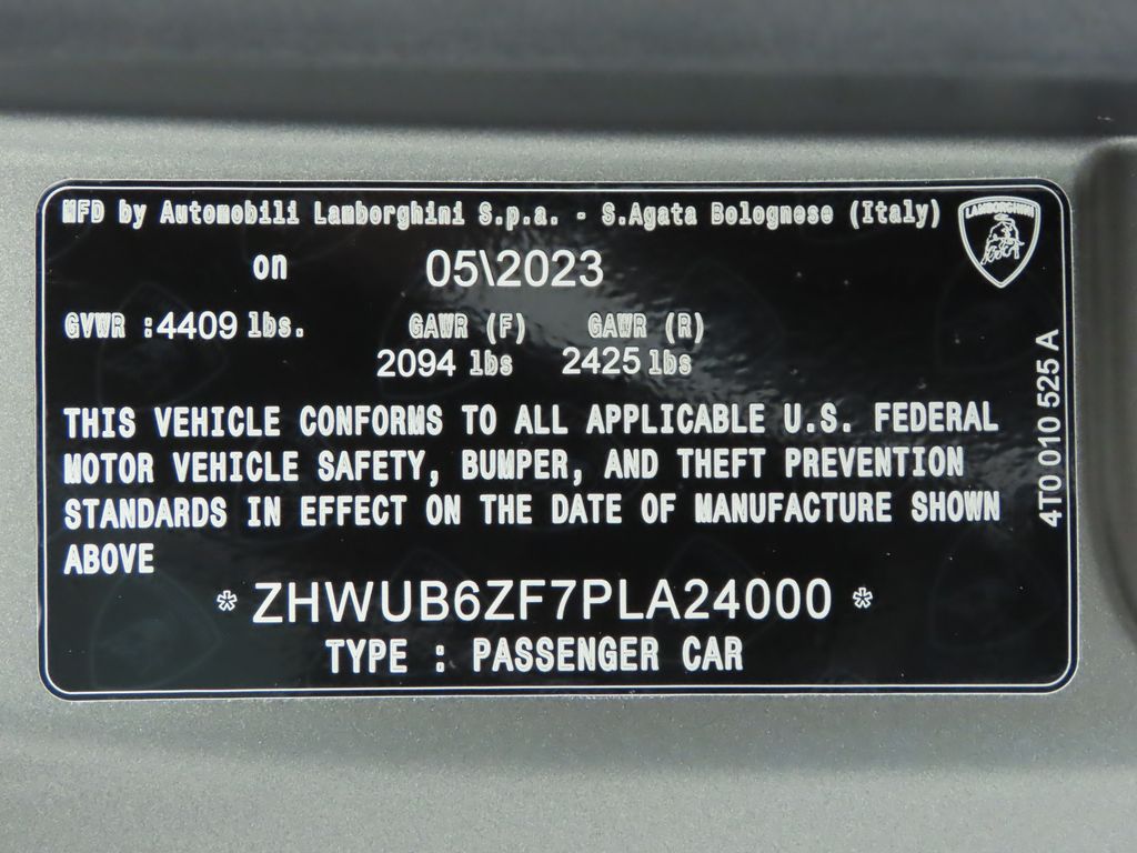 2023 Lamborghini Huracan Tecnica