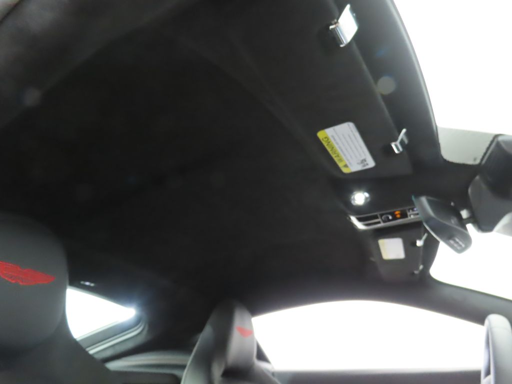 2025 Aston Martin Vantage Base V8 Coupe