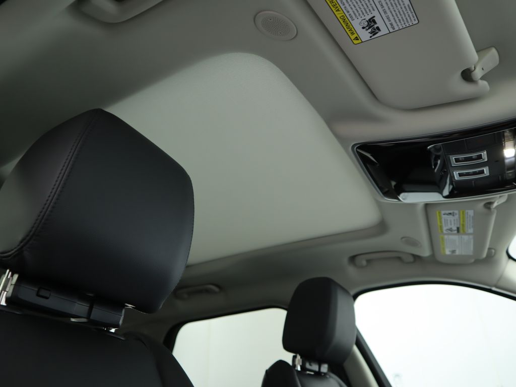 2025 Land Rover Range Rover Velar