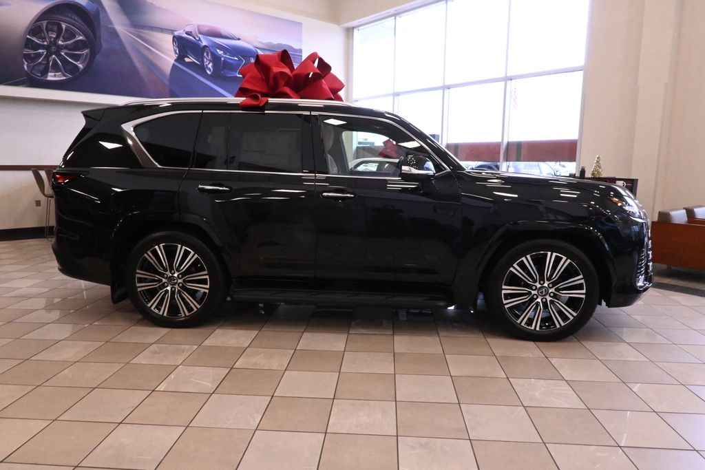 2024 Lexus LX