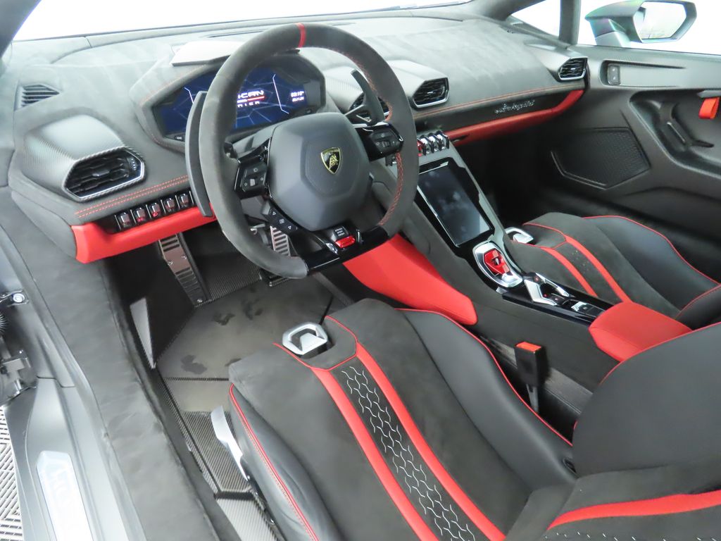 2023 Lamborghini Huracan Tecnica