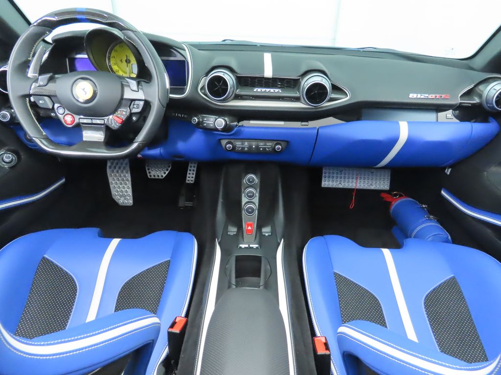 2023 Ferrari 812 GTS