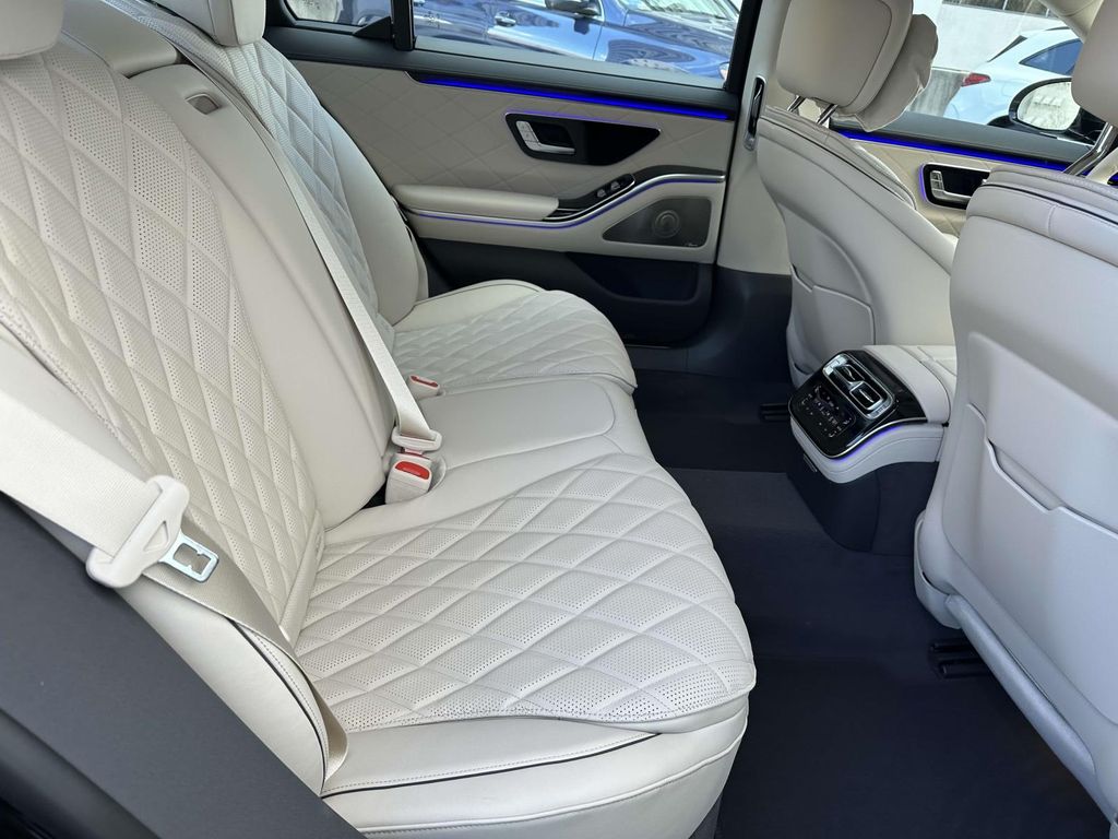 2025 Mercedes-Benz S-Class