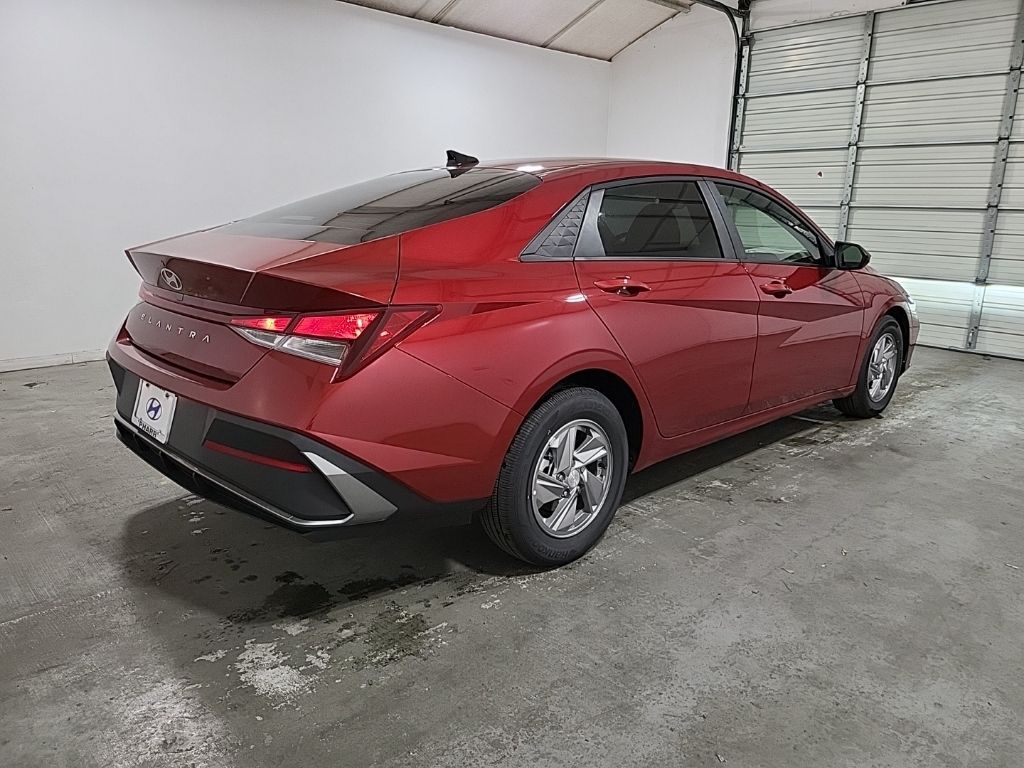 2025 Hyundai Elantra