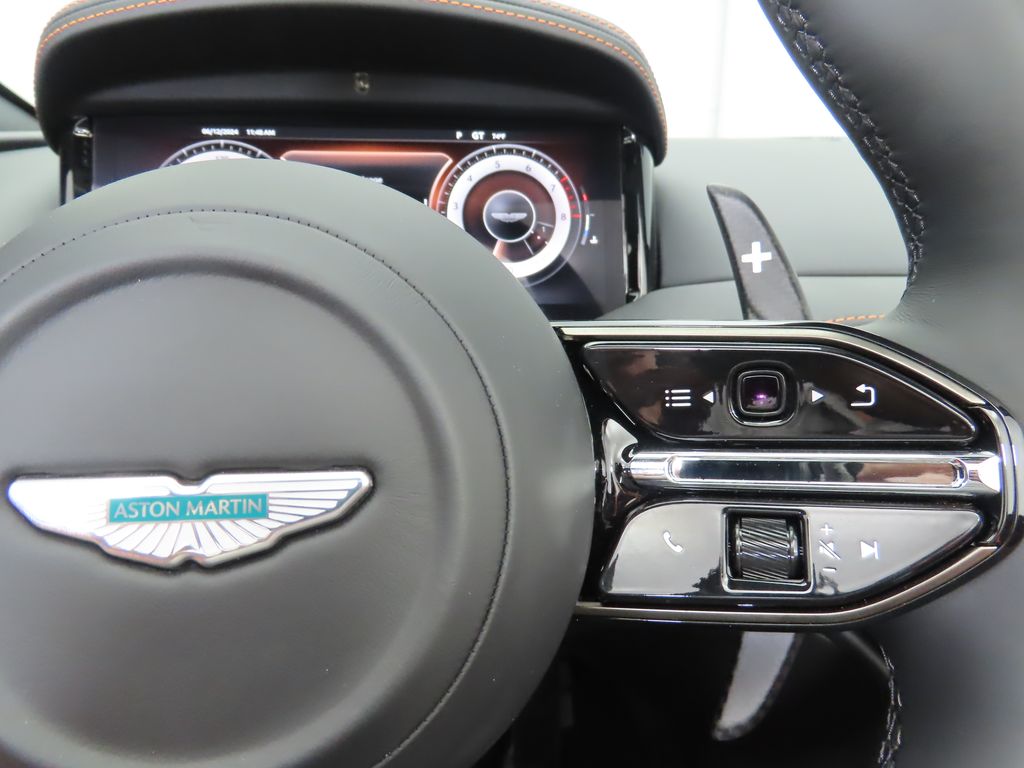 2025 Aston Martin DB12