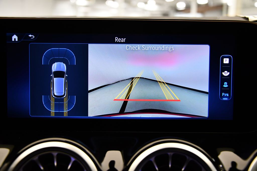 2025 Mercedes-Benz GLA