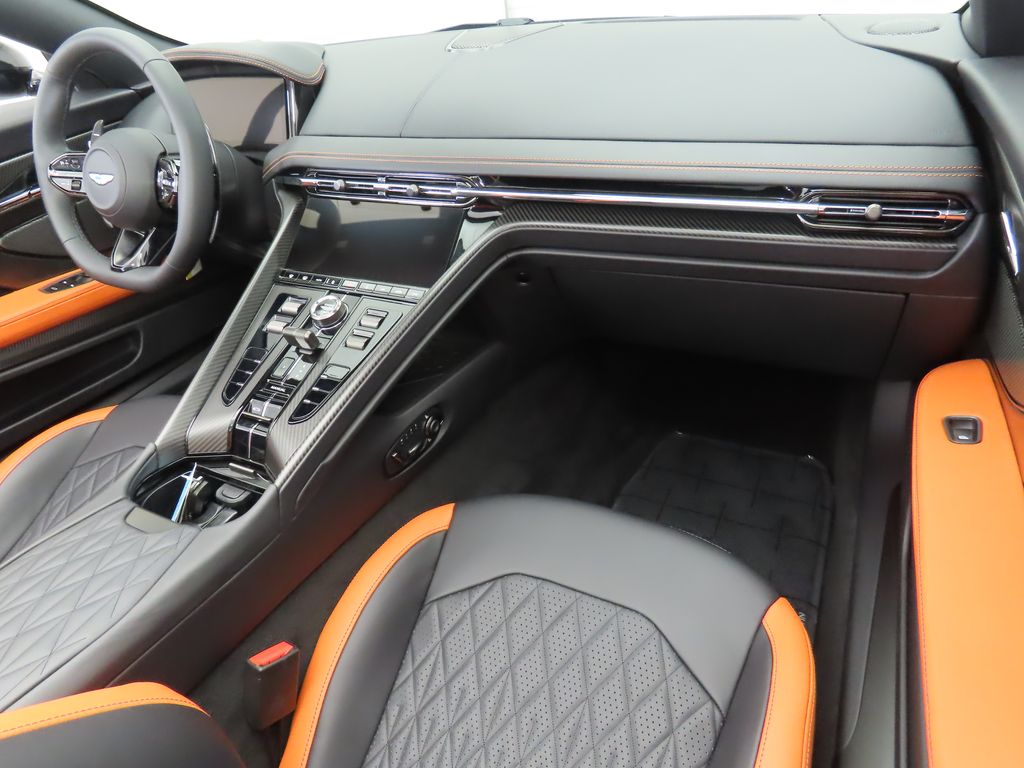 2025 Aston Martin DB12