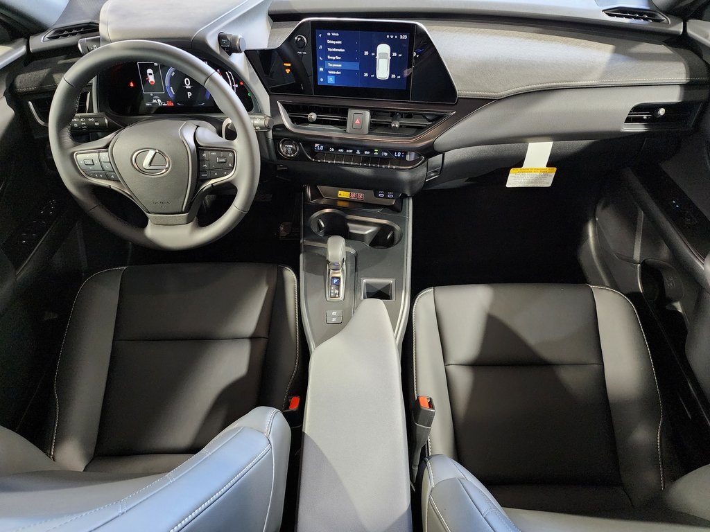 2025 Lexus UX