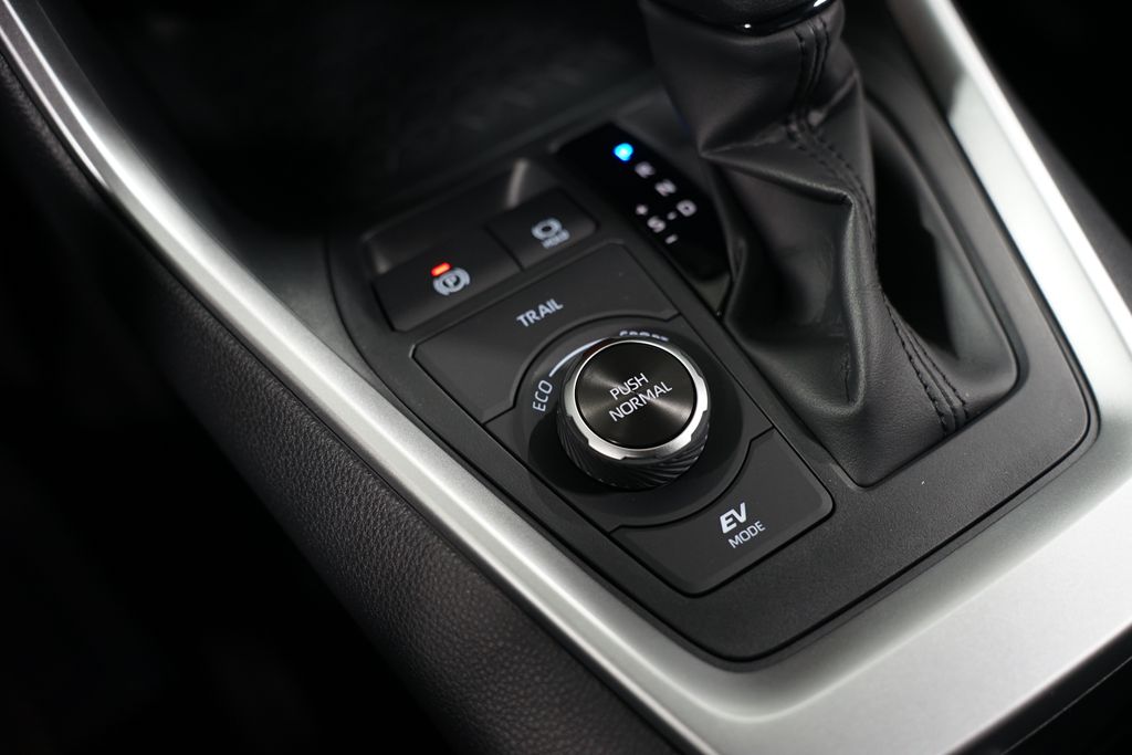 2025 Toyota RAV4 Hybrid