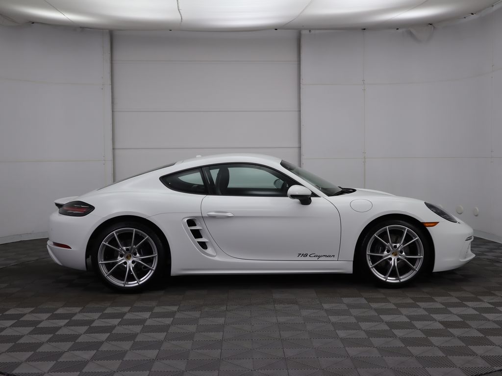 2025 Porsche 718 Cayman