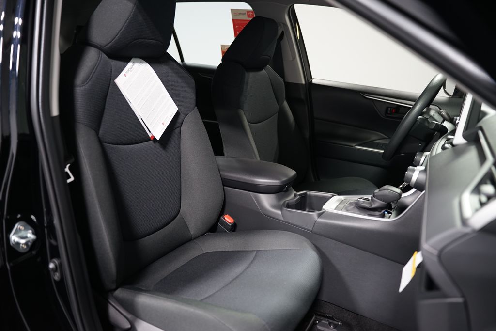 2025 Toyota RAV4 Hybrid