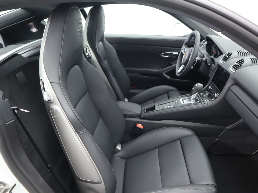 2025 Porsche 718 Cayman