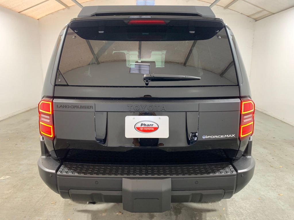 2025 Toyota Land Cruiser