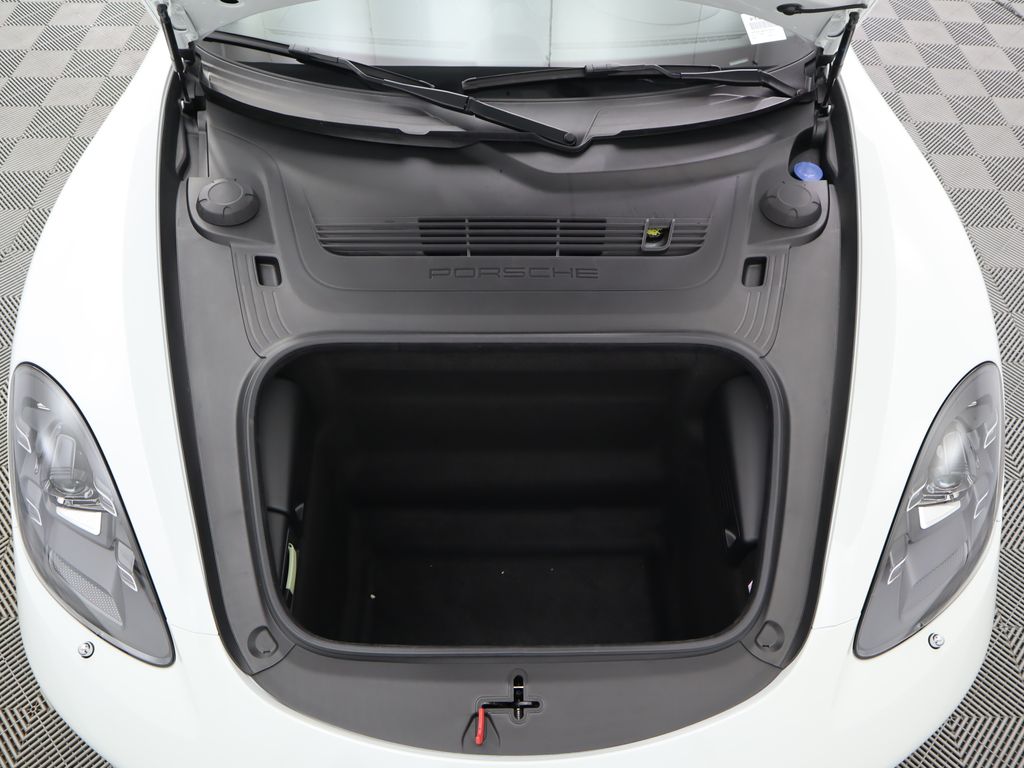 2025 Porsche 718 Cayman