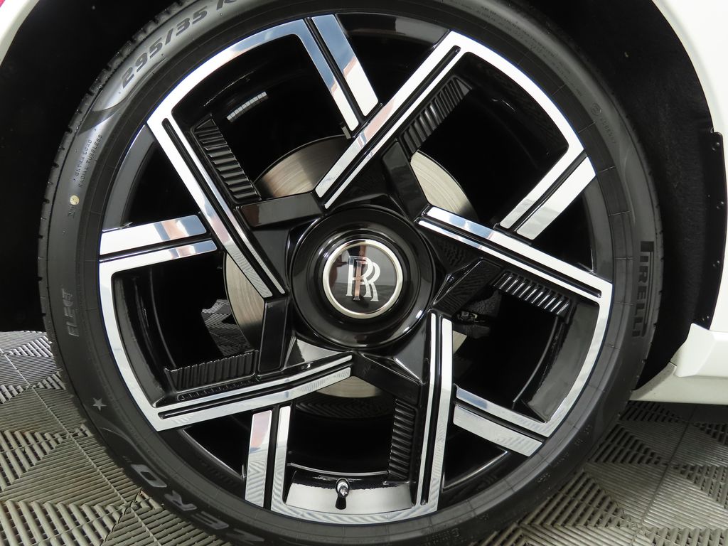 2025 Rolls-Royce Cullinan