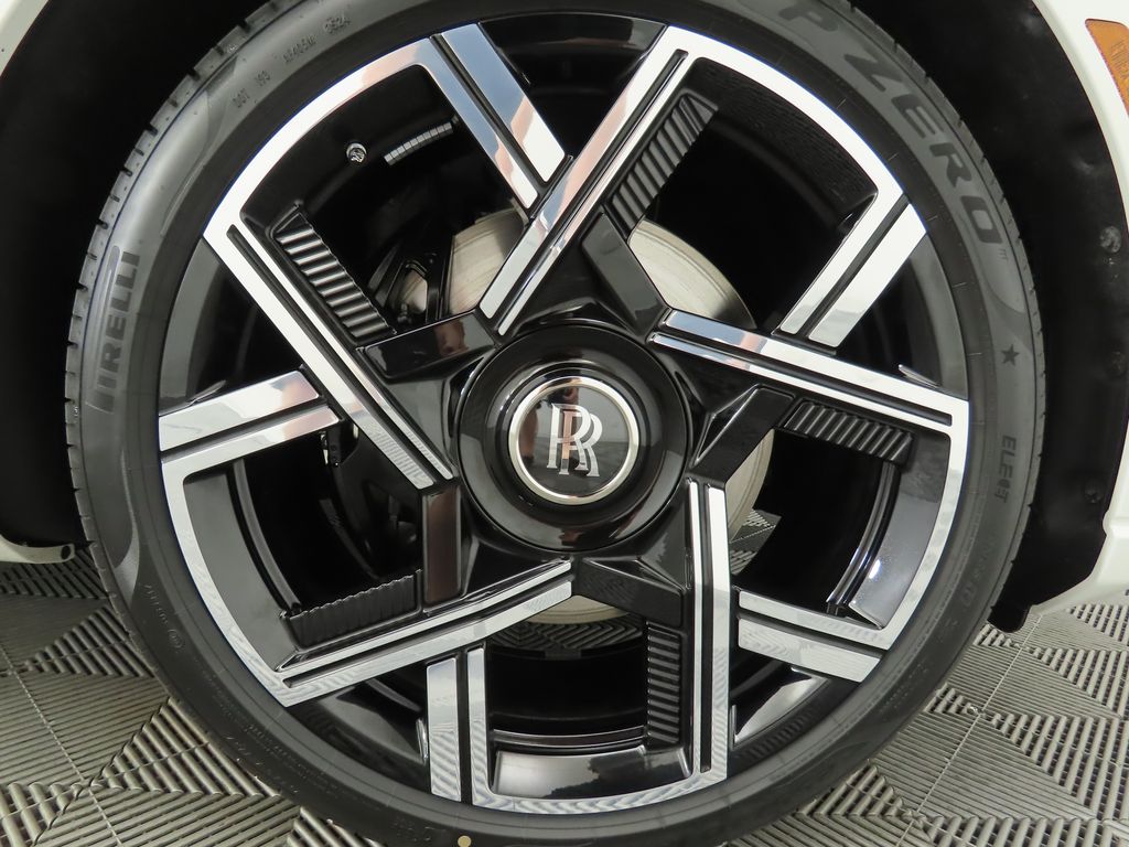 2025 Rolls-Royce Cullinan