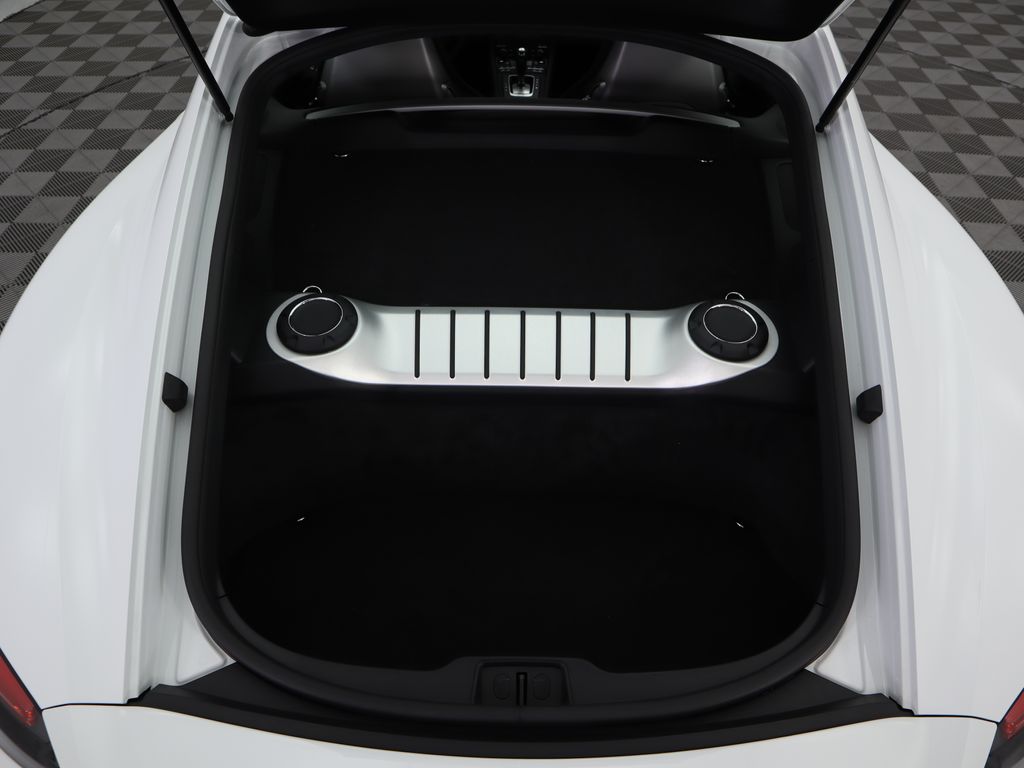 2025 Porsche 718 Cayman