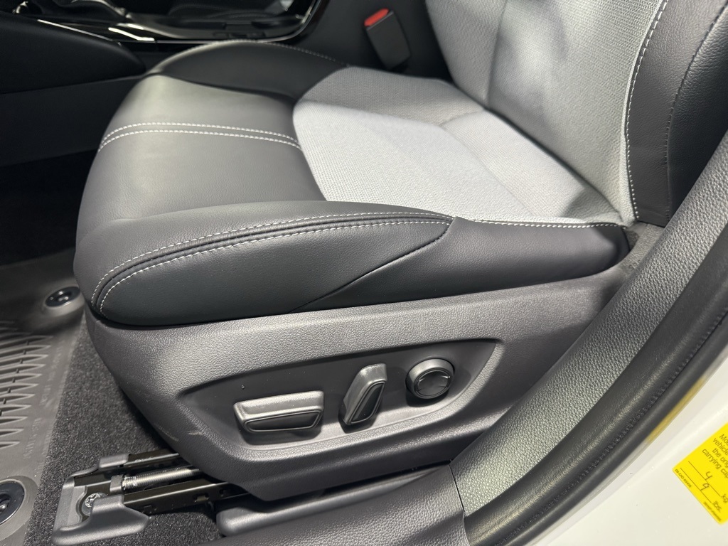 2025 Toyota Corolla Hatchback